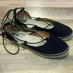 Lace up woven flats! Size 7 Mossimo Supply Co. color Black tried on never worn